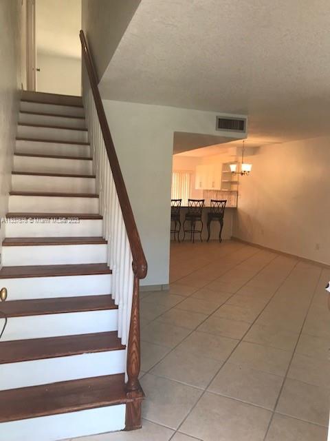 Building Photo - 7131 Miami Lakes Dr