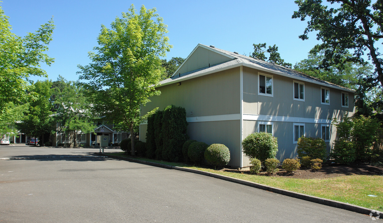 Foto del edificio - Madrona Place