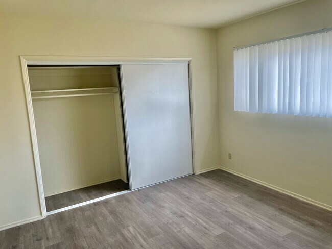 Foto del edificio - 1012 N Hudson Ave