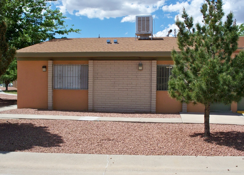 Building Photo - Greenbriar Manor Apartments