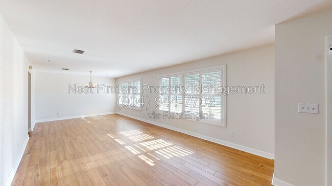 Foto del edificio - 3737 Point Pleasant Rd