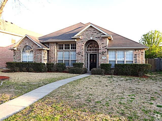 Building Photo - 705 Longleaf Dr