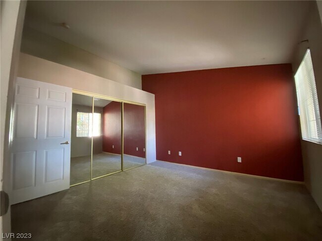 Building Photo - 2251 Wigwam Pkwy