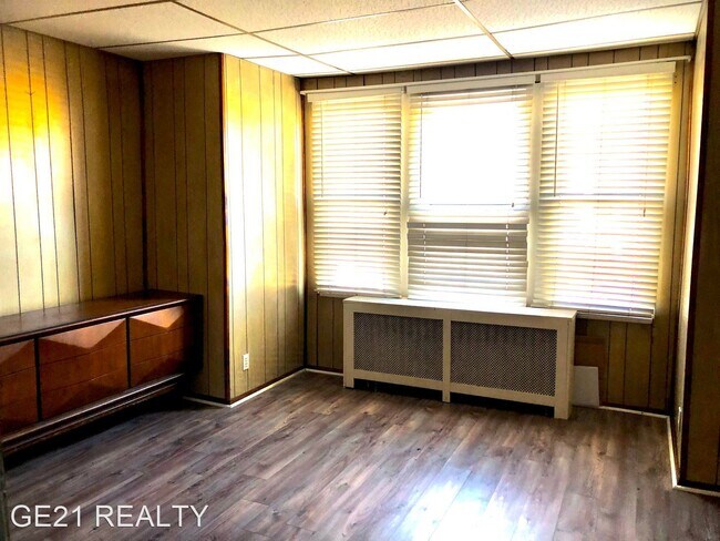 Foto del edificio - 4 br, 1.5 bath House - 1704 W Oregon ave