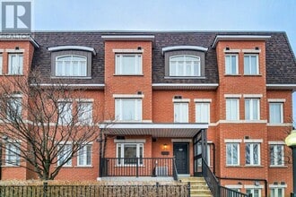 Building Photo - 308 John St.