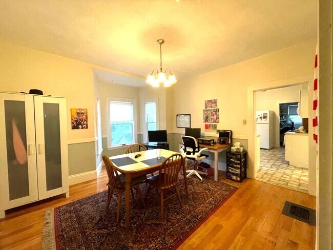 Foto del edificio - 124 Boyd St
