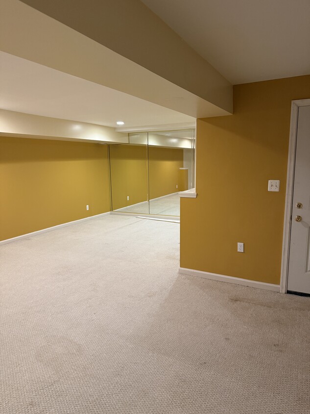 Building Photo - 5802 Hampton Forest Way