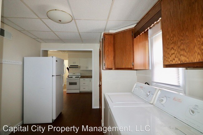 Building Photo - 2 br, 1 bath House - 1033 N. Ohio St.