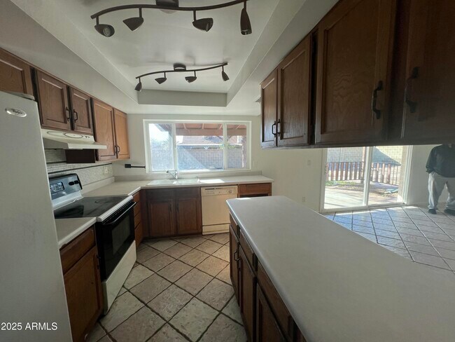 Foto del edificio - 4147 W Diana Ave