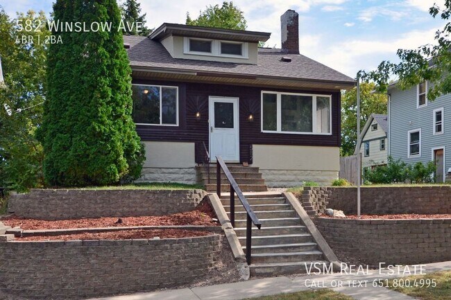 Foto del edificio - Come see this spacious 4-bedroom 2-bathroo...