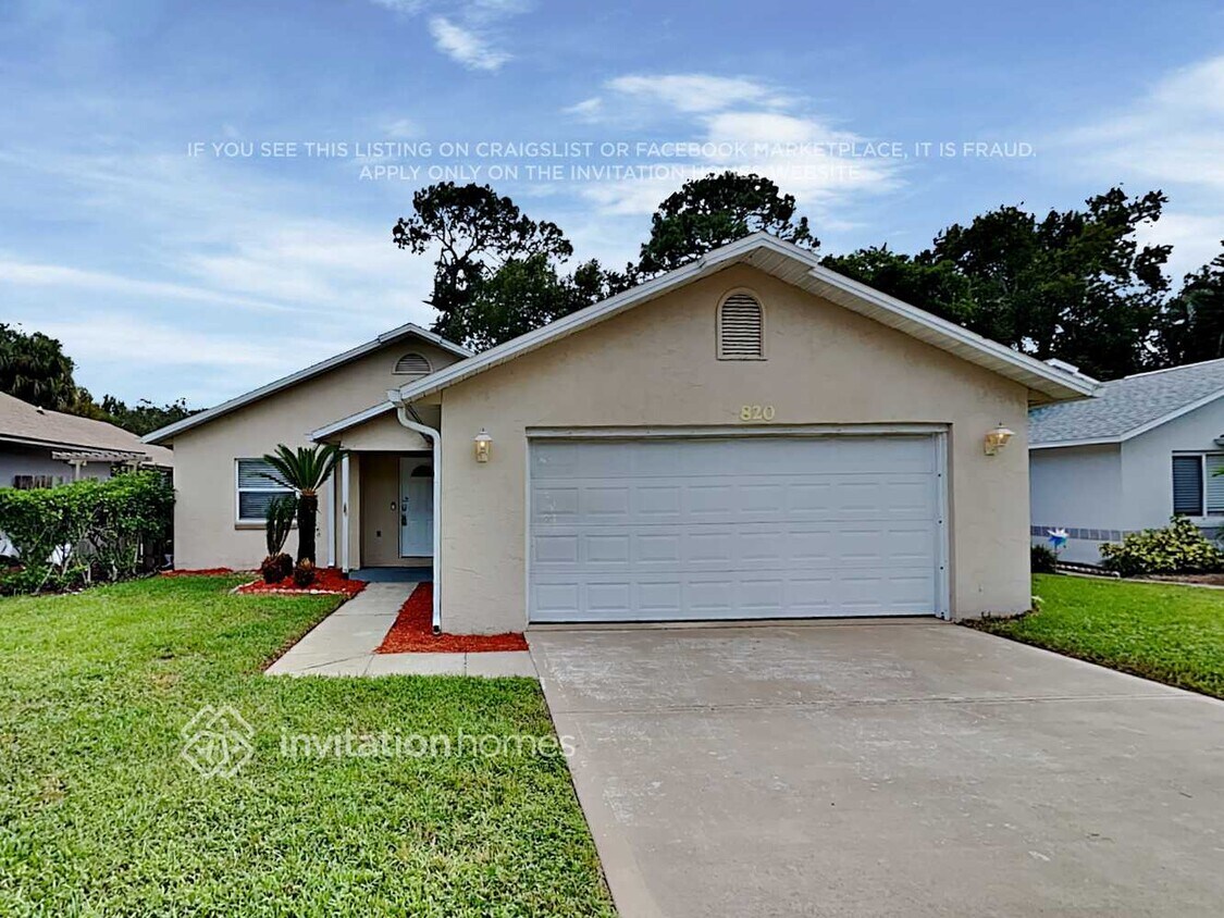 Foto principal - 820 Little Town Rd
