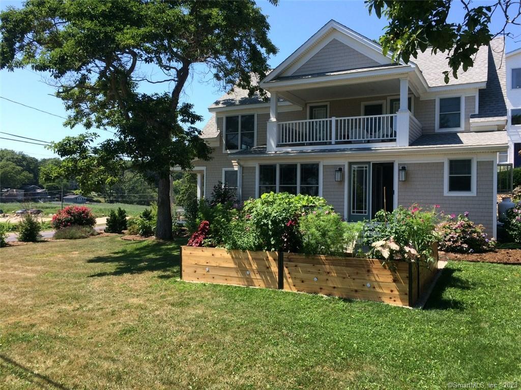Primary Photo - 624 Mulberry Point Rd