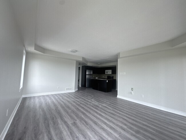 Building Photo - 321 Cresthaven Dr