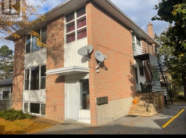 Building Photo - 168 First Av