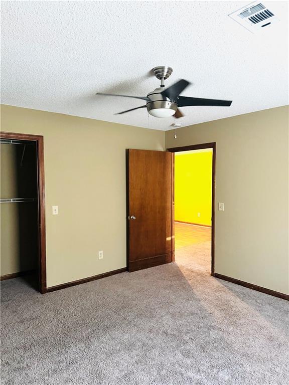 Building Photo - 124 Evergreen Trail SE