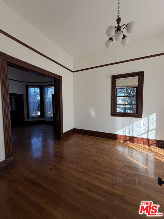 Foto del edificio - 275 Belmont Ave