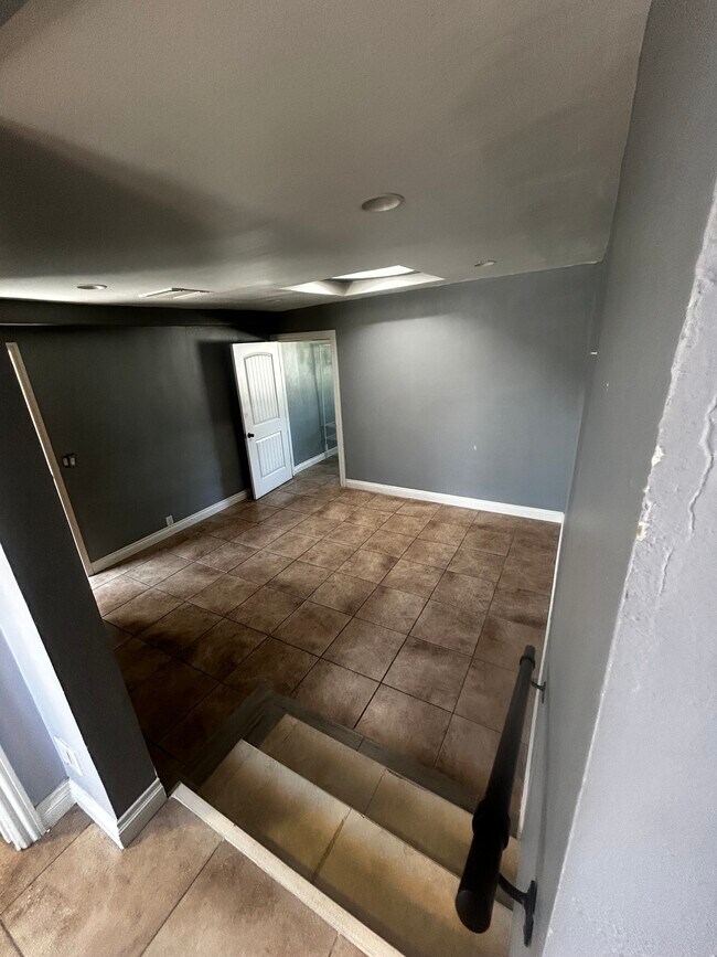 Foto del edificio - 5970 Pepperwood Ave