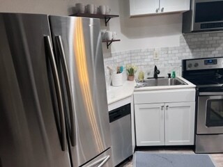 Foto principal - 1548 Le Flore Dr