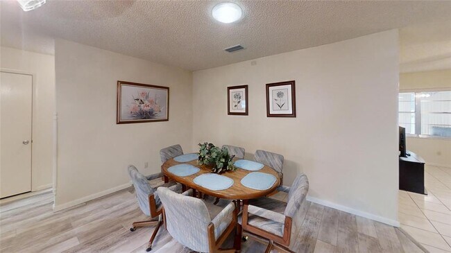 Building Photo - 8592 SW 91 St