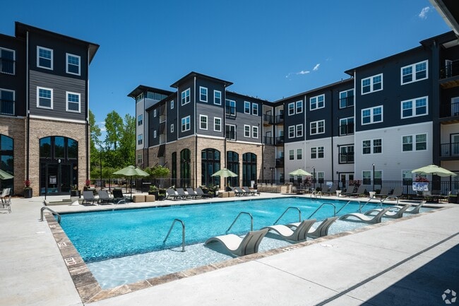 Building Photo - The Lively at Drayton Mills