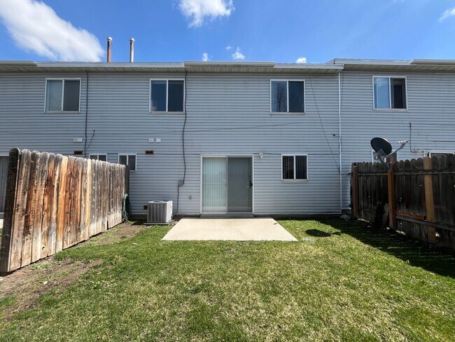Foto del edificio - Stevens Land Company Townhome