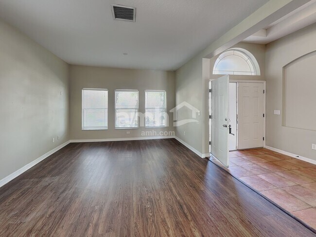 Foto del edificio - 432 York Dale Dr