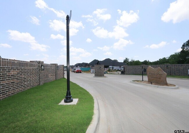 Foto del edificio - 16503 Cooper Wy