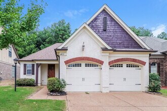 Building Photo - 6832 Lagrange Grove Dr