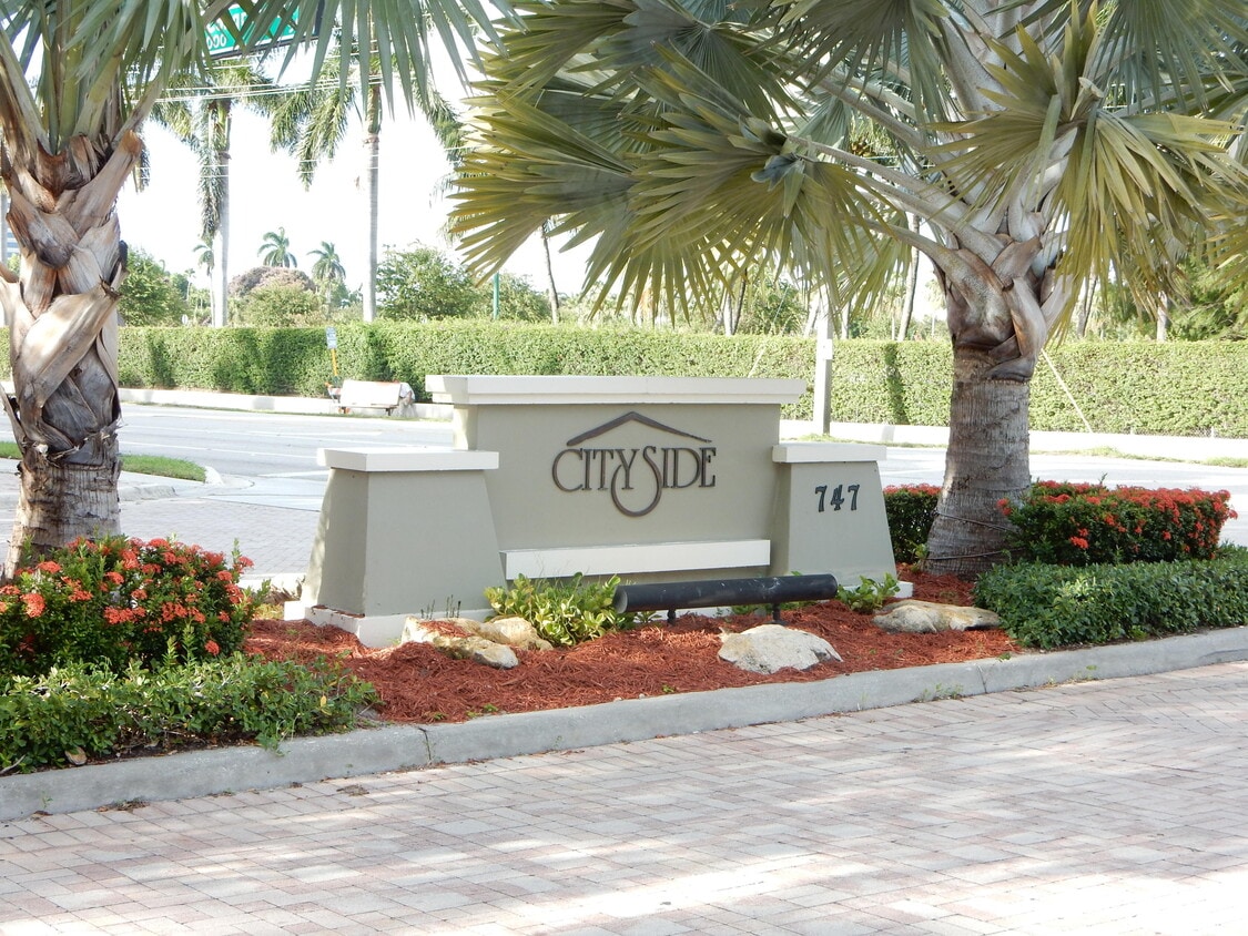 Primary Photo - 990 Millbrae Ct