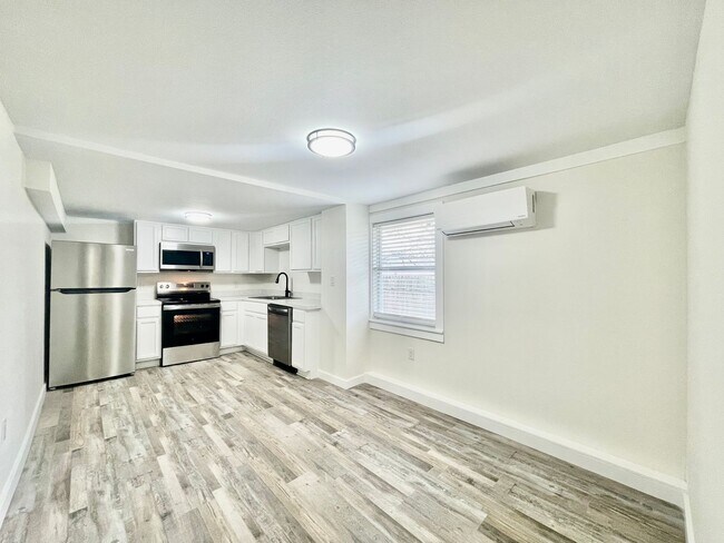 Foto del edificio - 407 Sarah St