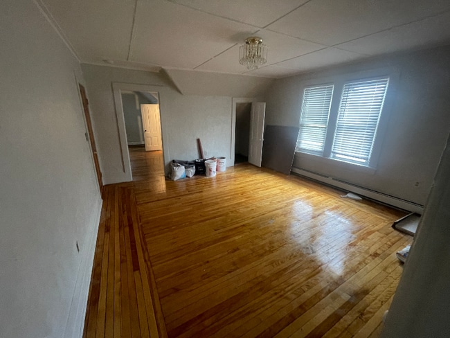 Building Photo - 44 Bellevue St