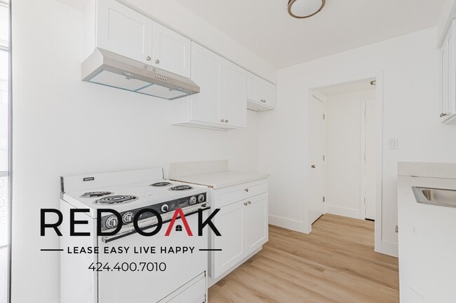 Building Photo - 1035 Myrtle Ave