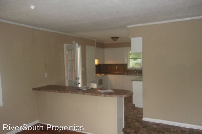 Foto del edificio - 3 br, 2 bath House - 1808 Seale Rd S