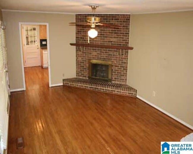 Building Photo - 2040 Shebia Dr