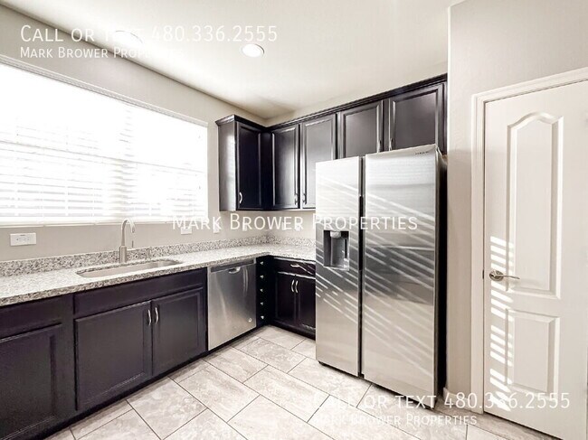 Foto del edificio - 3328 W Hayduk Rd