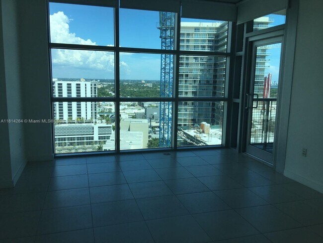 Foto del edificio - 3301 NE 1st Ave