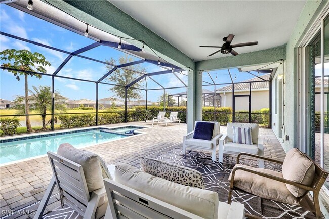 Foto del edificio - 2369 Tangerine Ln