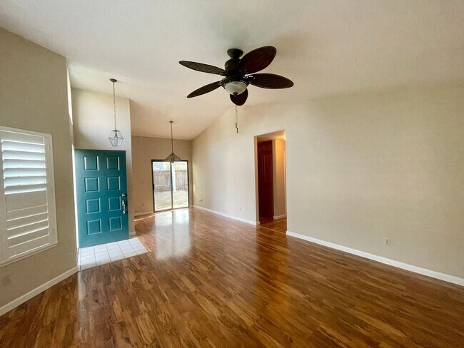 Building Photo - Don't miss this opportunity!!!