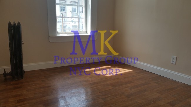 Foto del edificio - 474 Van Siclen Ave