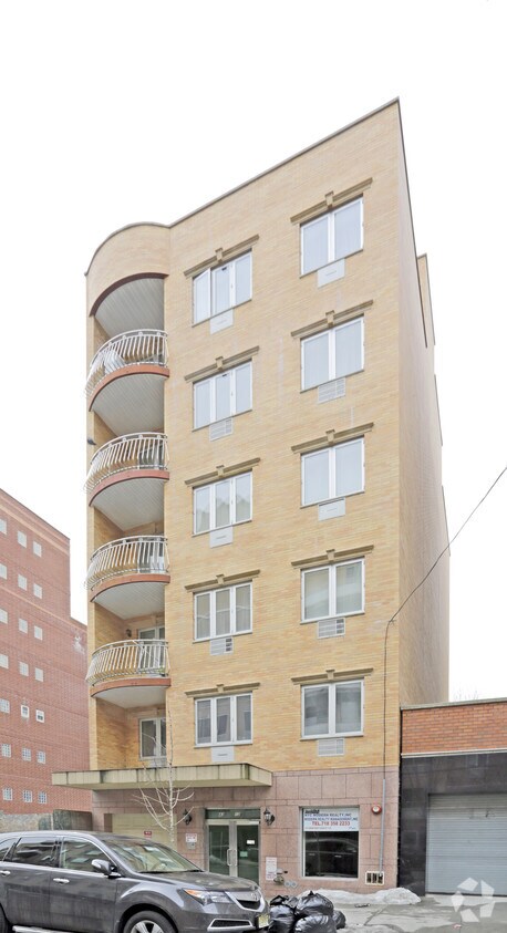 Building Photo - 4312 Union St