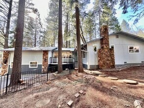 Building Photo - 13590 Red Dog Rd