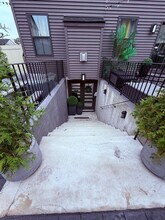 Building Photo - 7521 Blue Sun Dr