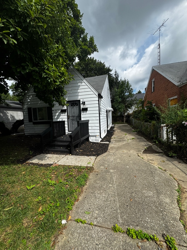 Building Photo - 1708 Cone St