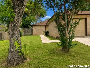 Building Photo - 8873 Meadow Trace St