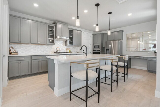 Building Photo - 8214 Talferd Trl
