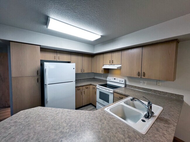 Foto del edificio - 2204 48th Ave