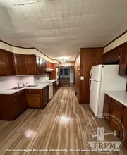 Building Photo - 318 Wood St