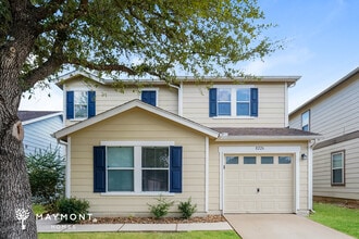 Building Photo - 8226 Wooded Terrace Ln