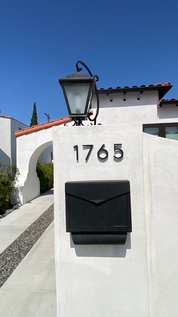 Foto del edificio - 1763 S Crescent Heights Blvd