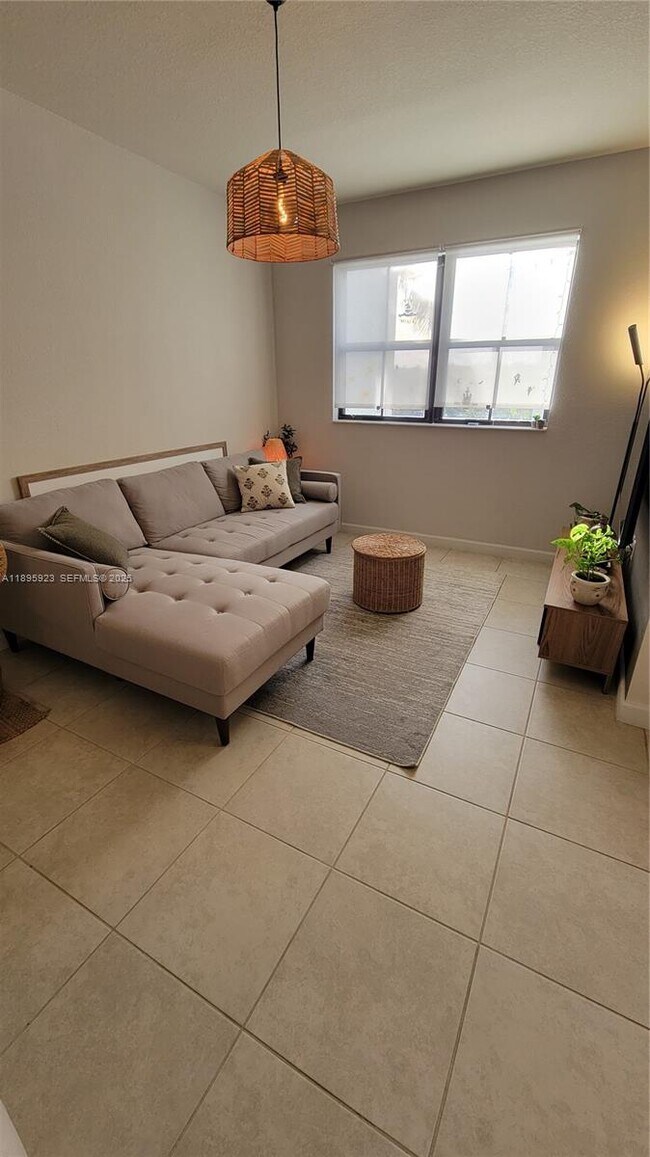 Foto del edificio - 10630 NW 88th St